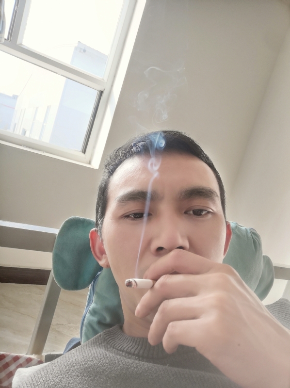 殇情的第一张照片--新疆交友中心