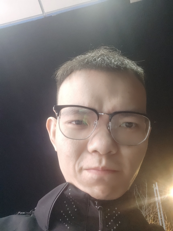 啊果的第一张照片--新疆交友中心